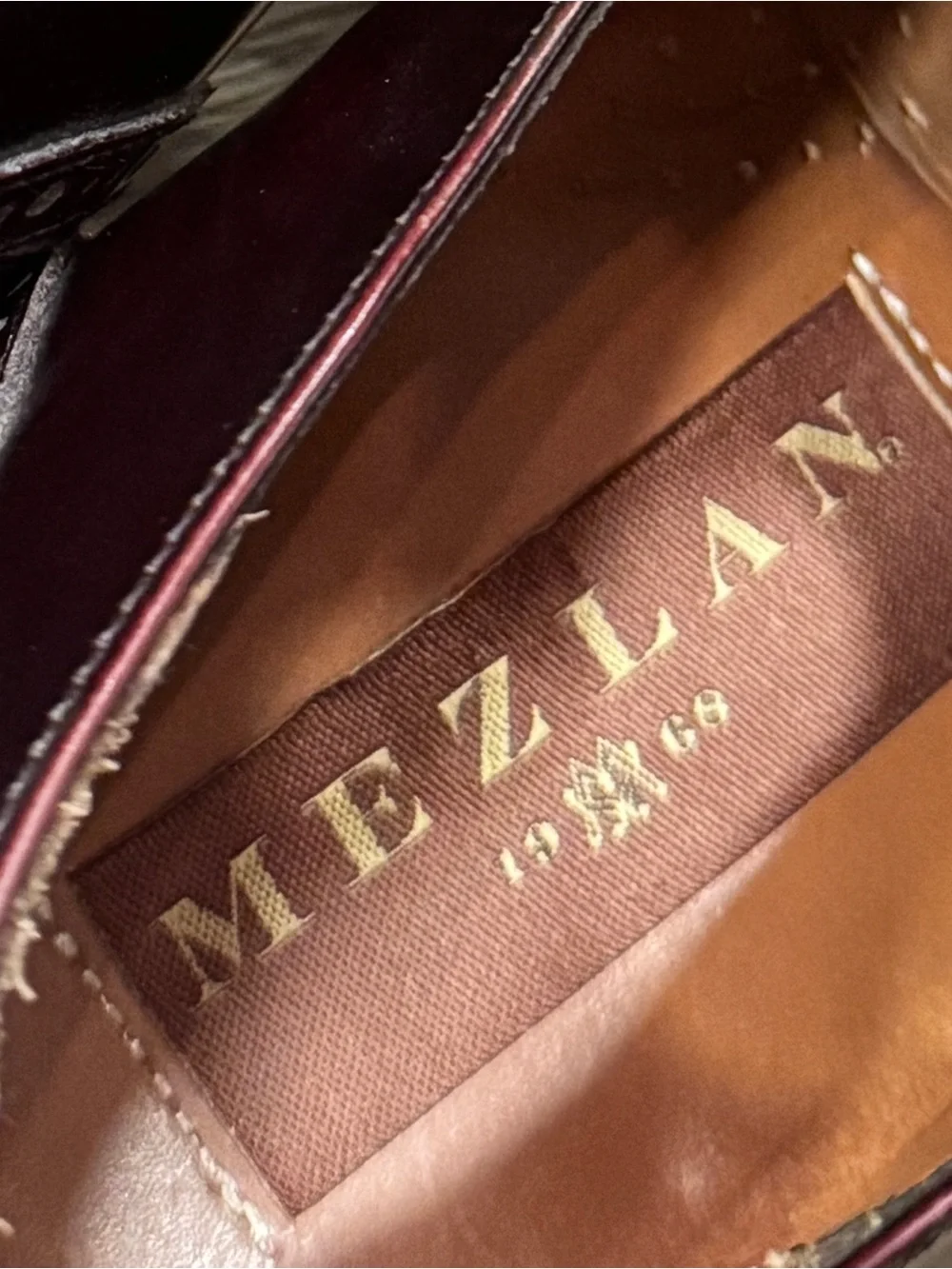 Men's Mezlan Tyson II Cap-Toe Oxford Dress Shoes in Burgundy